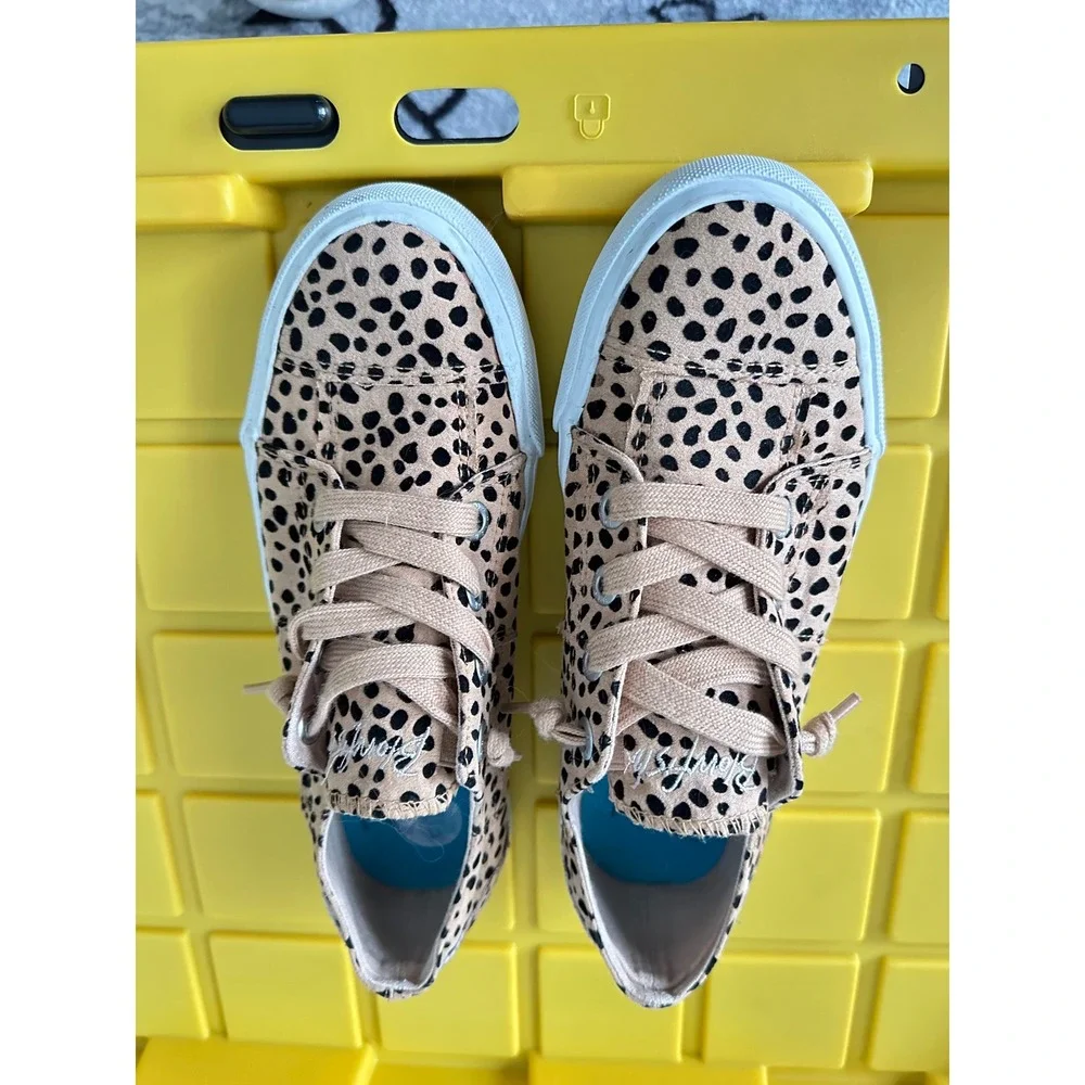 Blowfish Malibu Play Leopard Print Canvas Slip On Sneakers Tan Black Womens 7.5M